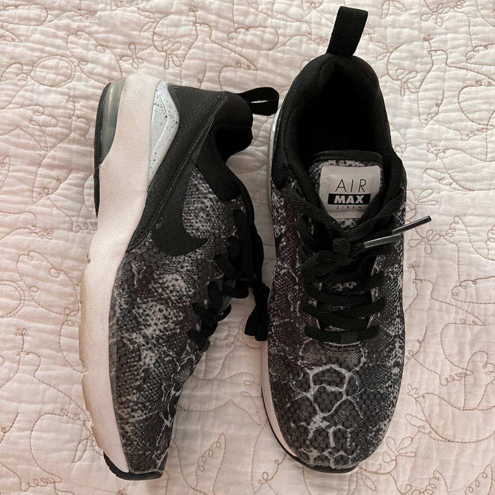 Nike Airmax siren snake print